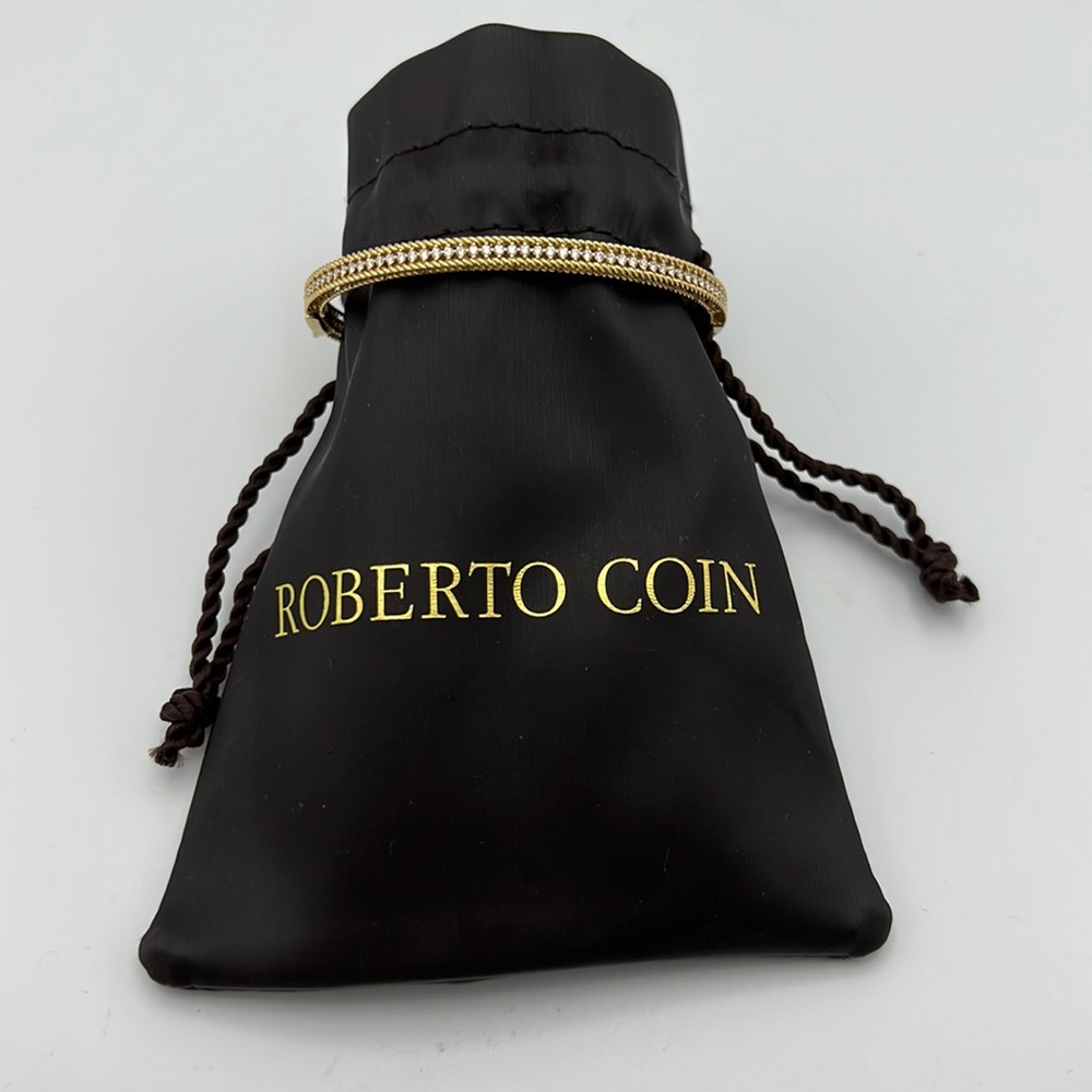 Roberto Coin 18k yellow gold symphony princess diamond bangle